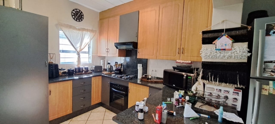 To Let 3 Bedroom Property for Rent in Safari Gardens North West